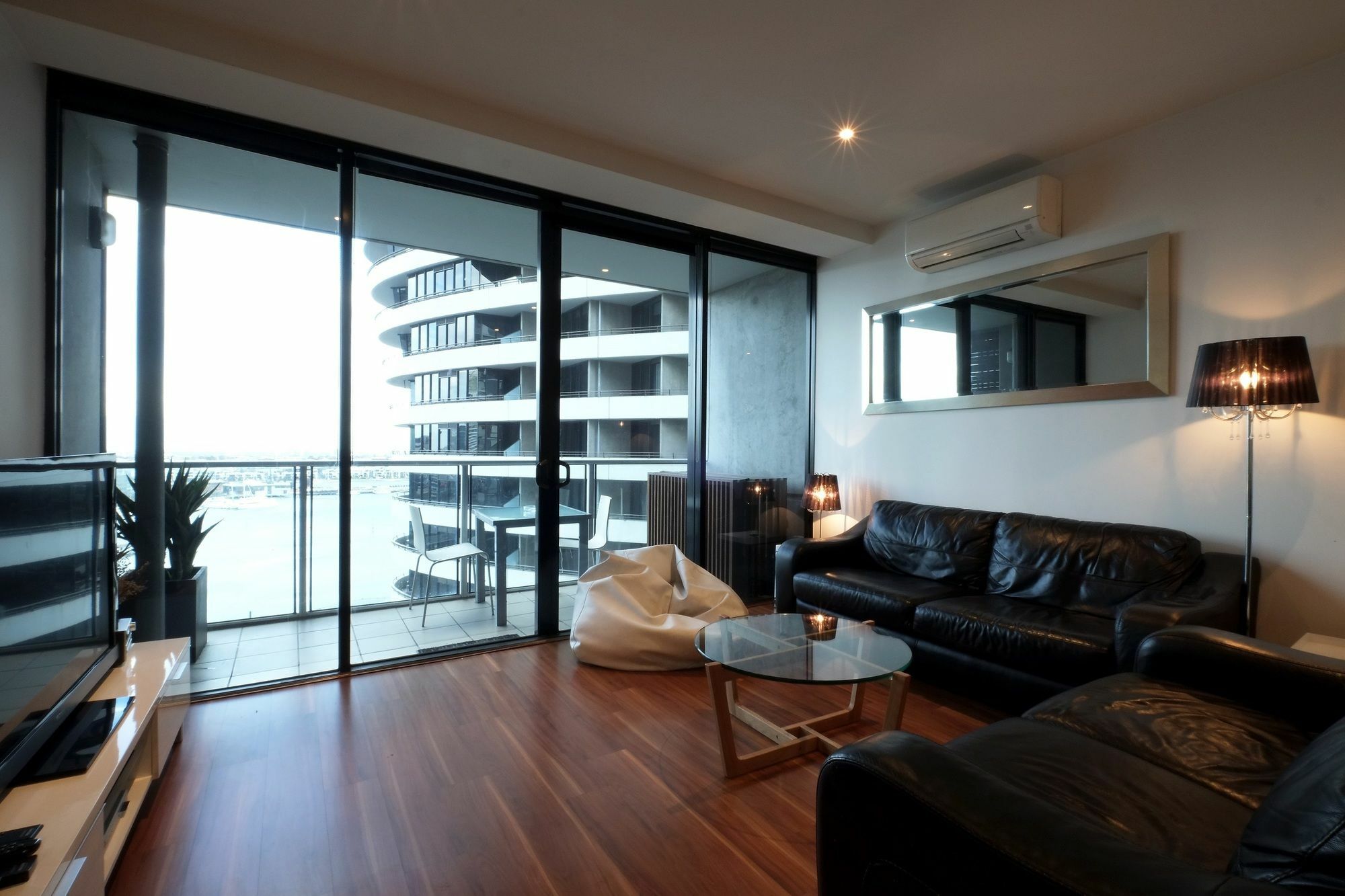 Acd Apartments Мельбурн Екстер'єр фото